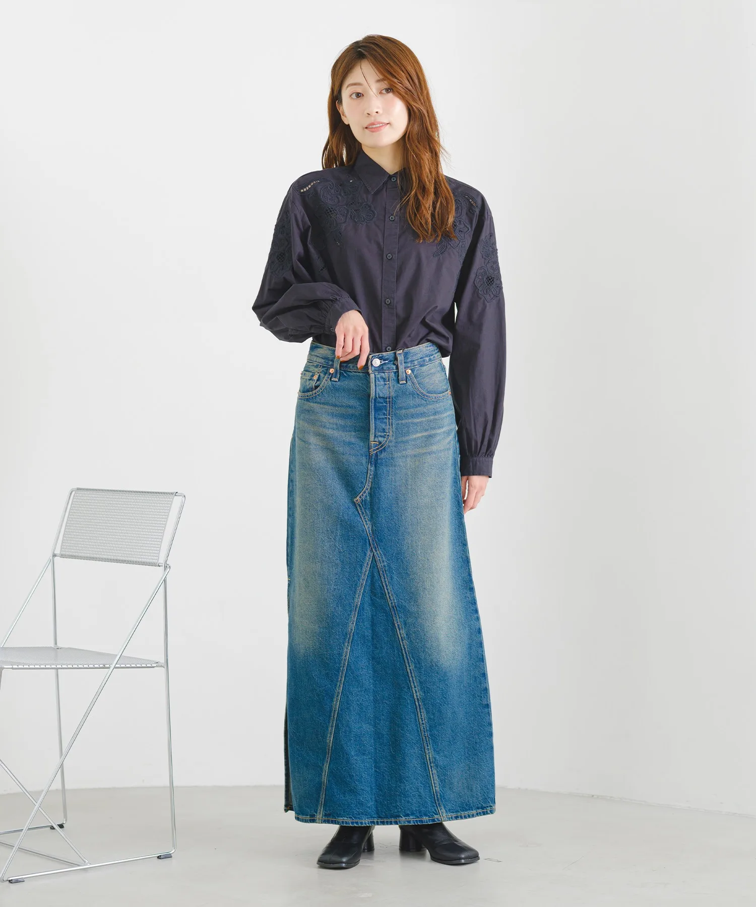 Женская хлопковая рубашка с вышивкой Levi's Janie чёрная — фото 2