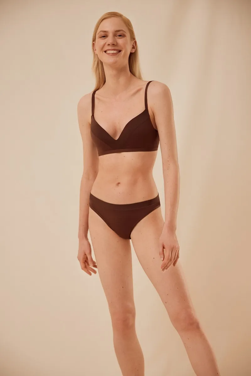 

Бразильская брага Naked Collection Ysabel Mora, темно-коричневый