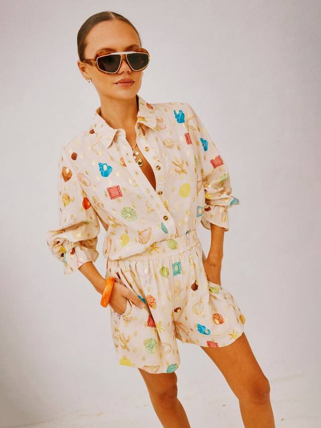 

Шорты Elissa с ракушечным принтом Never Fully Dressed, Cream