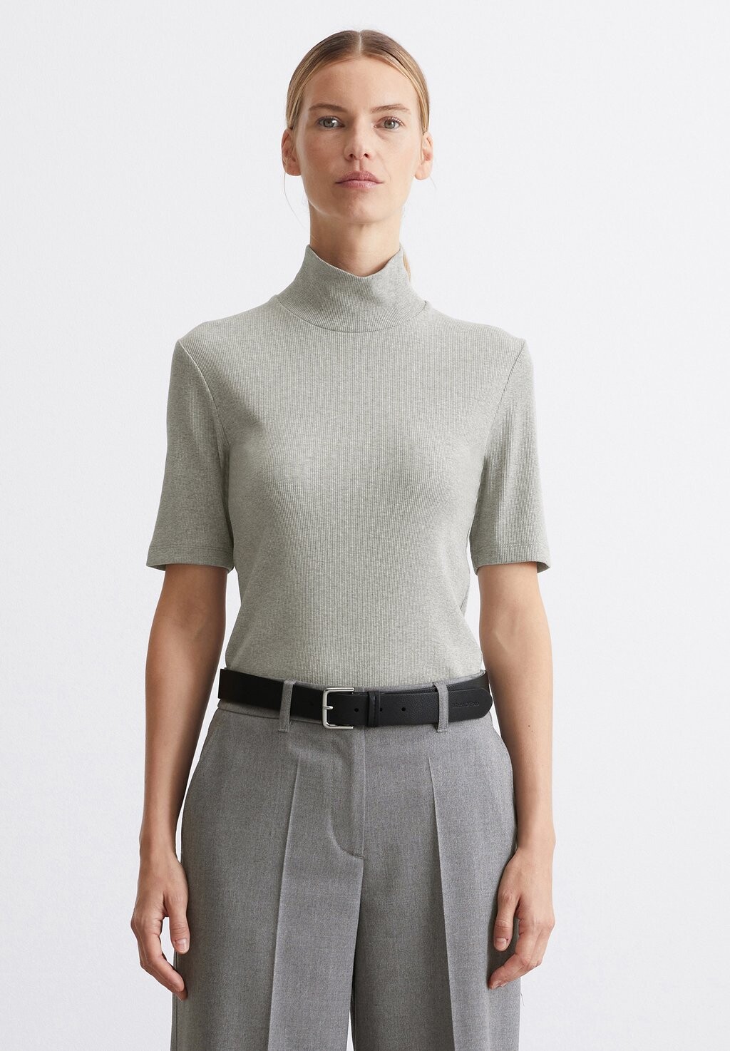 

Базовая футболка STAND-UP COLLAR SHORT SLEEVE Marc O'Polo, серый