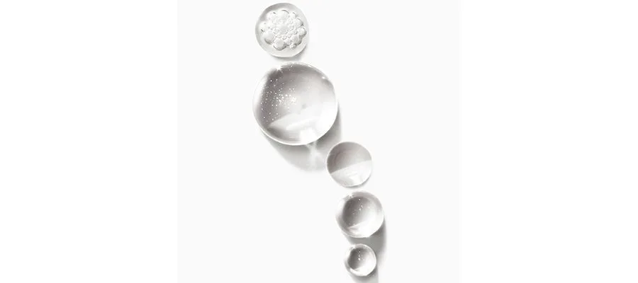 Clé de Peau Beauté Восстанавливающее многофункциональное масло Radiant Multi-Repair Oil, 2,5 унции — фото 3