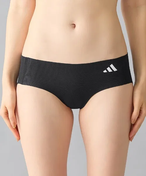 Спортбра и шорты adidas, полукомплект, чёрный