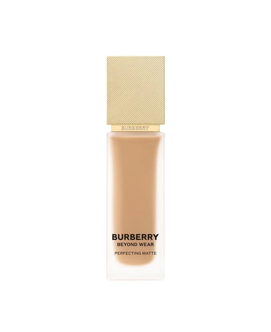 Тональный крем Beyond Wear Perfecting Matte Foundation, 1 унция Burberry, 90 Medium Deep Warm