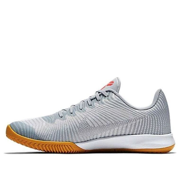 

Кроссовки kb менталитет ii ep Nike, белый