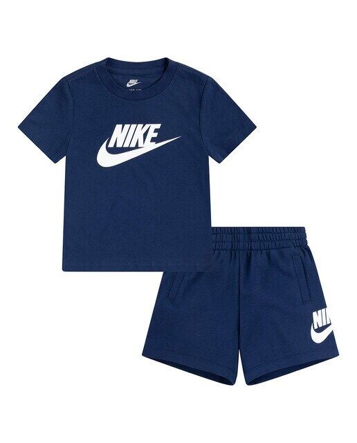 

Комплект из футболки и шорт для мальчика Nike, синий