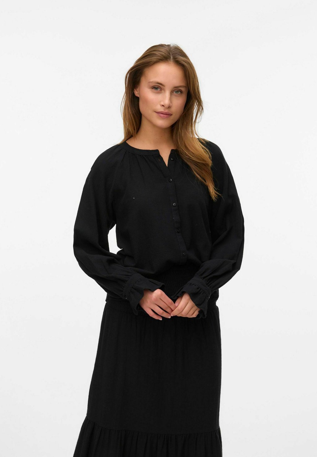 

Блуза VMPERNILLA Vero Moda, черный