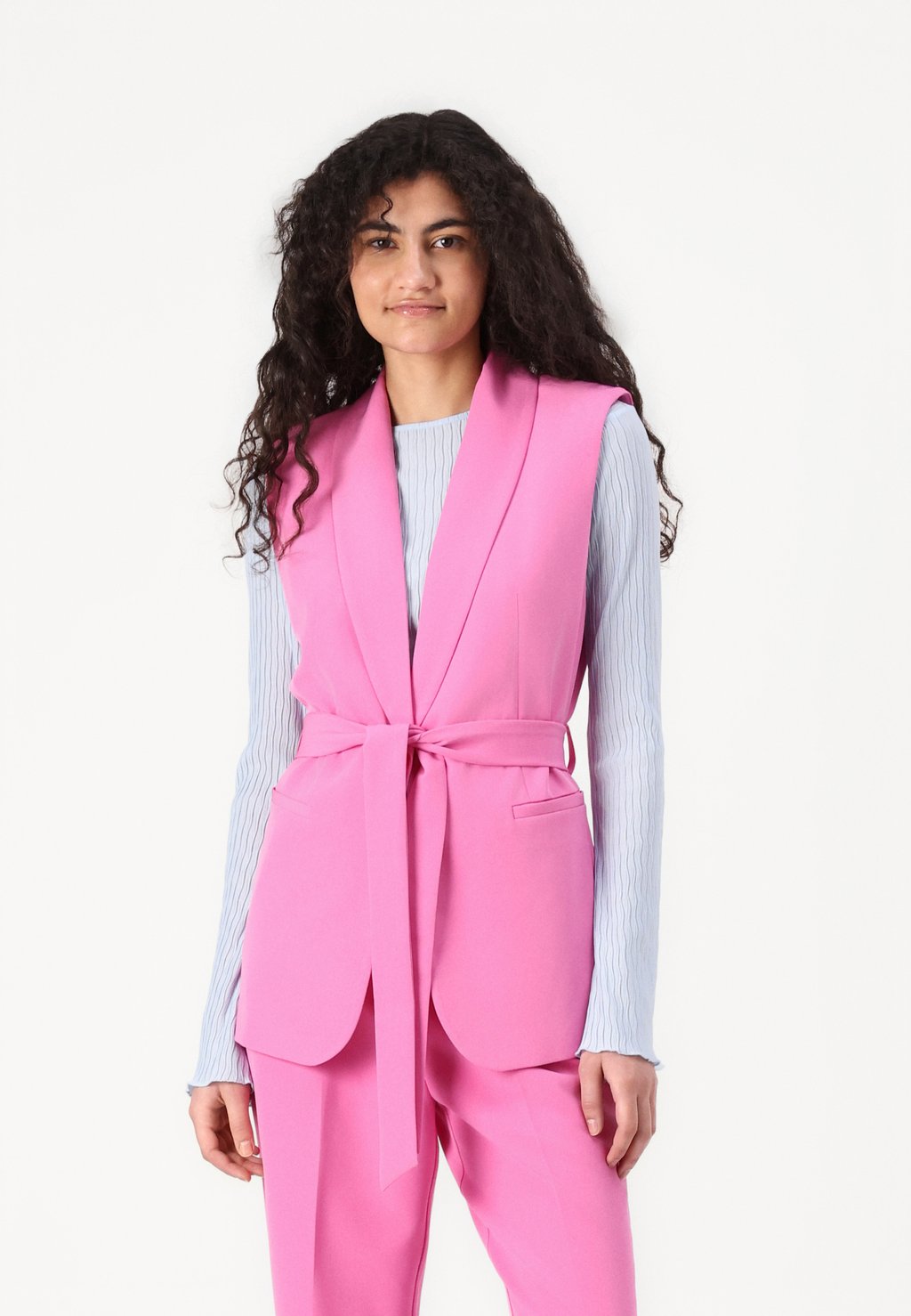 

Жилет VILIST TAILORING VILA, розовый