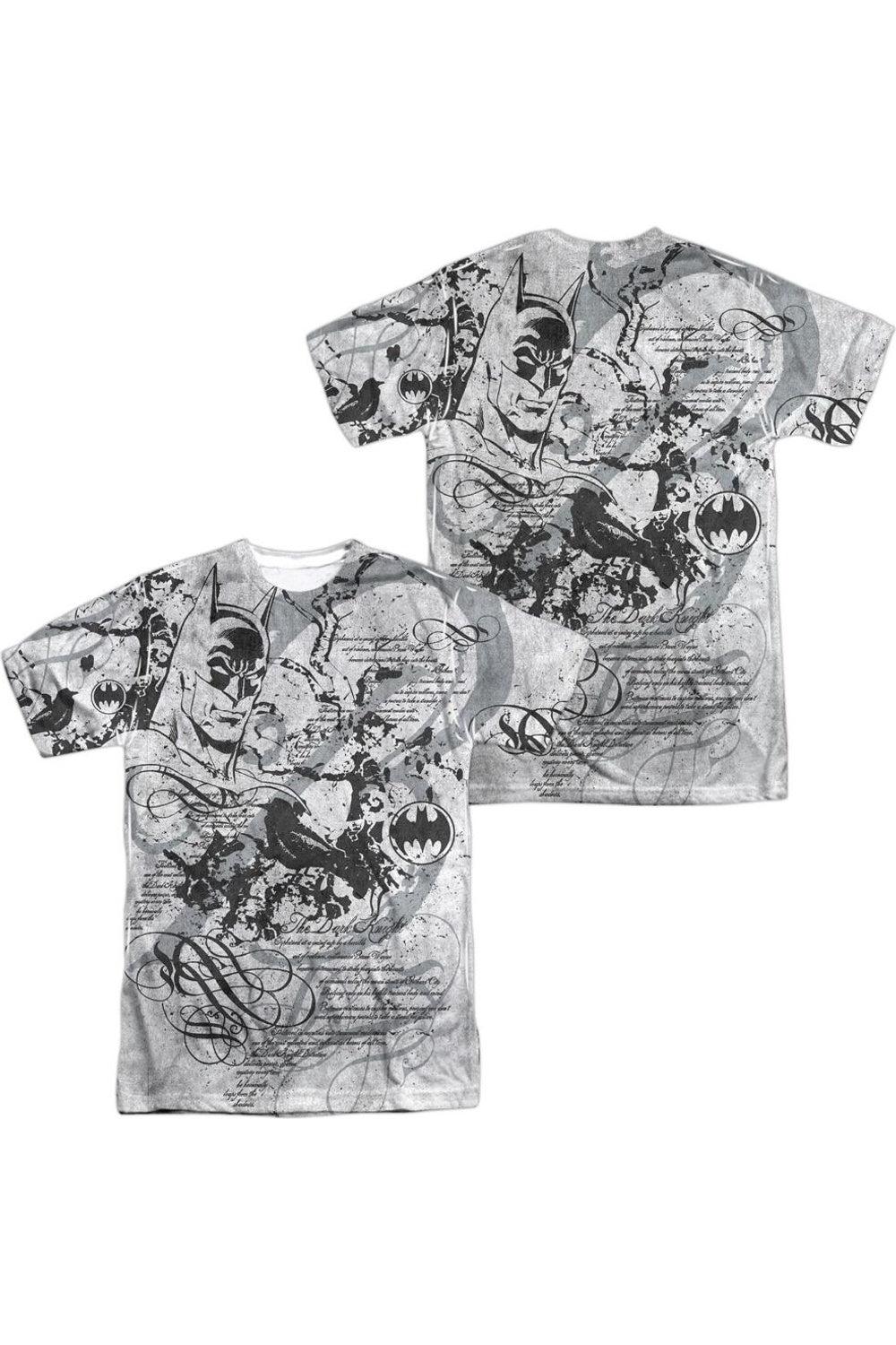 

Футболка с коротким рукавом для взрослых из 100% полиэстера «Бэтмен: История Темного рыцаря» (принт спереди/сзади) Gildan, белый