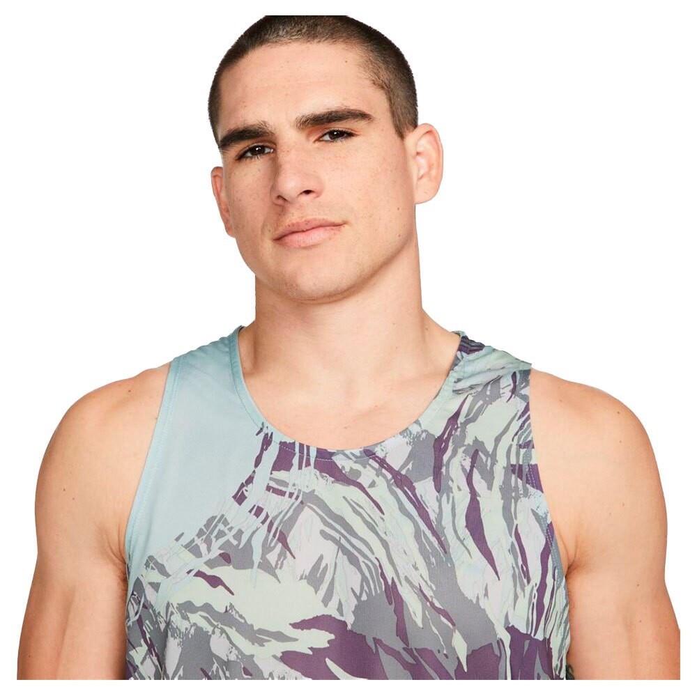 Футболка без рукавов Nike Dri Fit Trail Rise 365 Printed, зеленый — фото 4