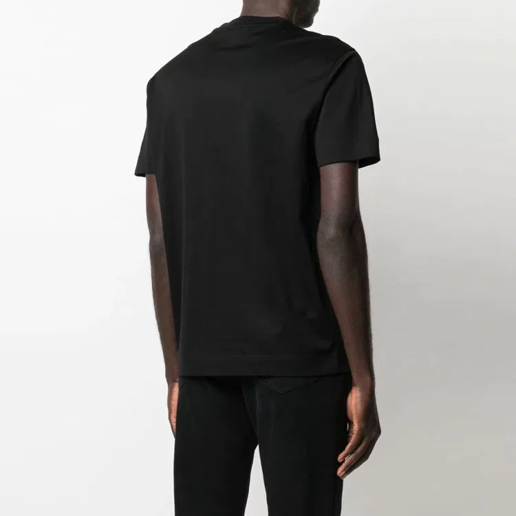 Футболка с круглым вырезом Emporio Armani черная — фото 4