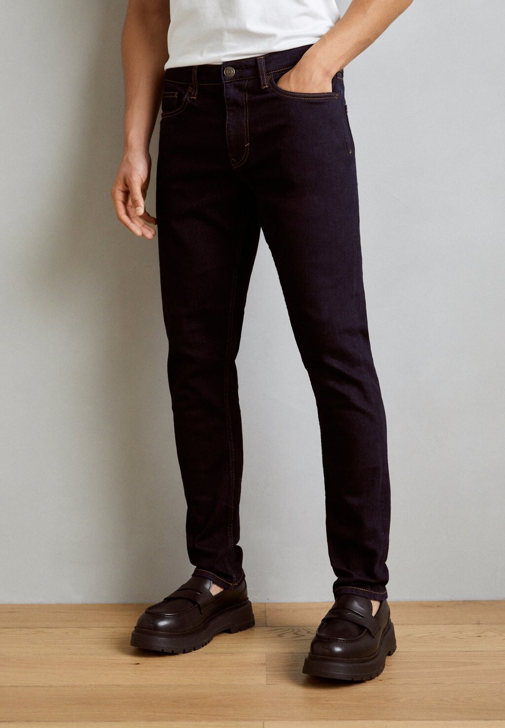 

Джинсы узкого кроя Esprit, синий деним