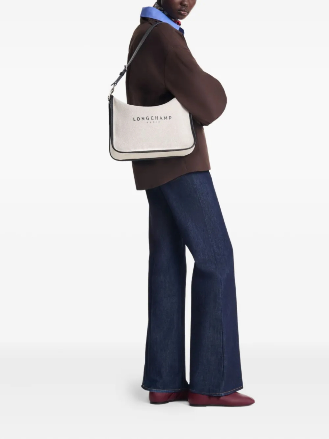 

Сумка через плечо Essential Longchamp, серый