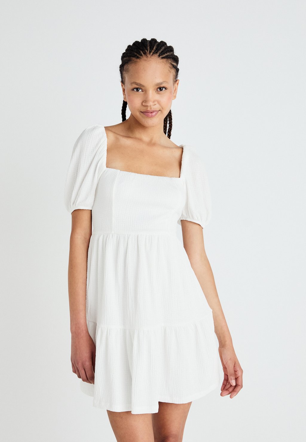 

Повседневное платье TIE BACK MINI DRESS Gina Tricot, кремовый