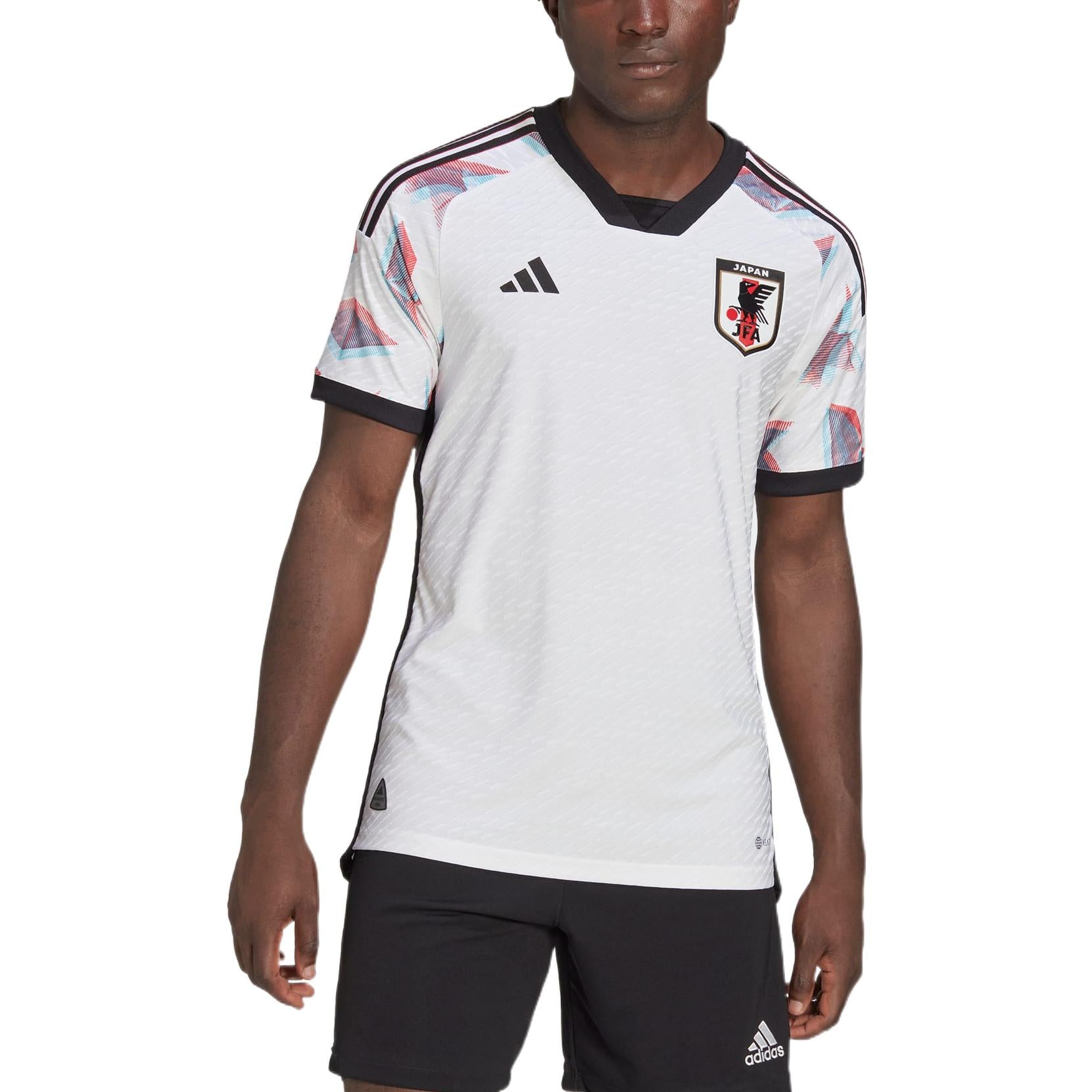 Оригинальная выездная футболка сборной Японии по футболу Adidas 2022-2023, Чемпионат мира 2022-2023, модель HF1849 — фото 3