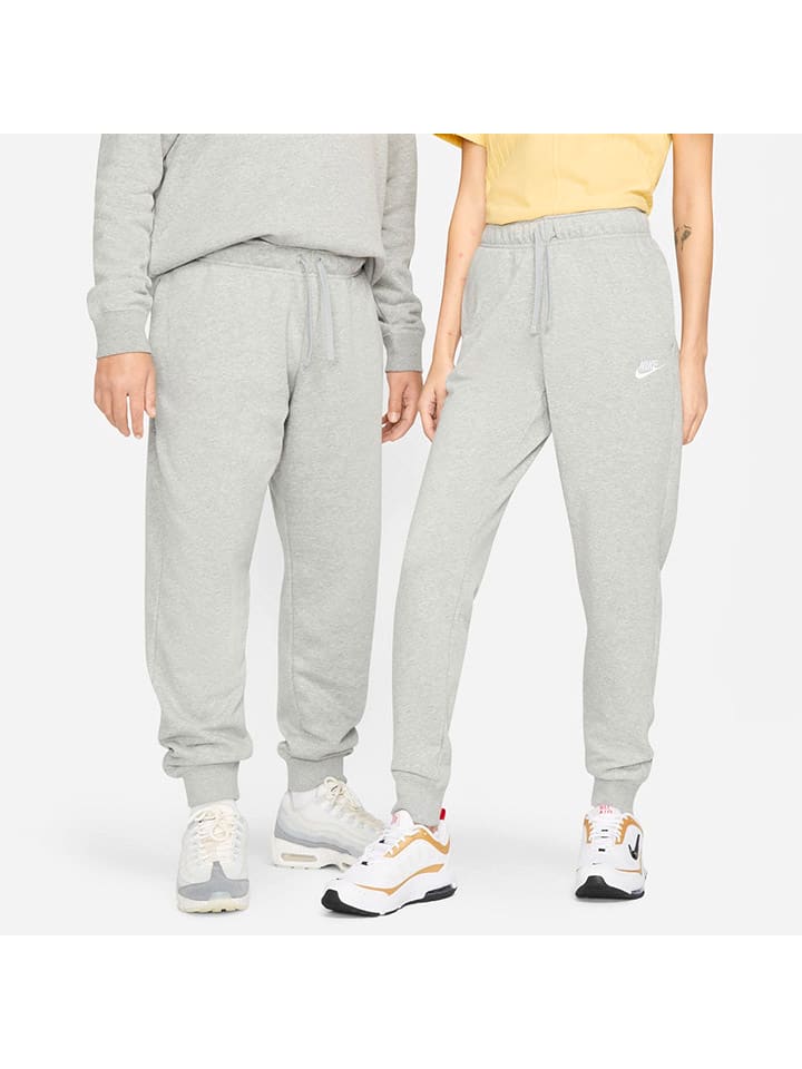 

Спортивные штаны Nike, серый