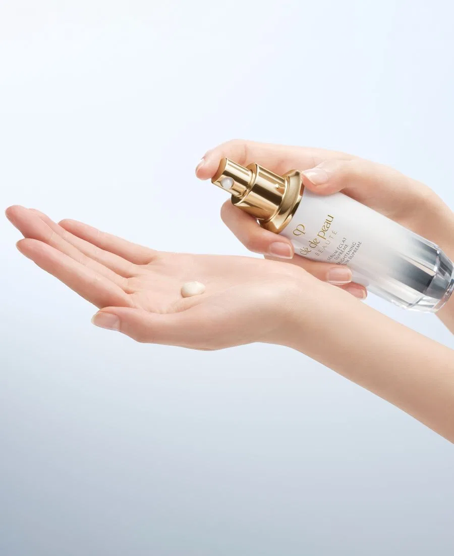 Сыворотка Cle De Peau Beaute — Сменный блок осветляющей сыворотки Supreme, 37 г — фото 4