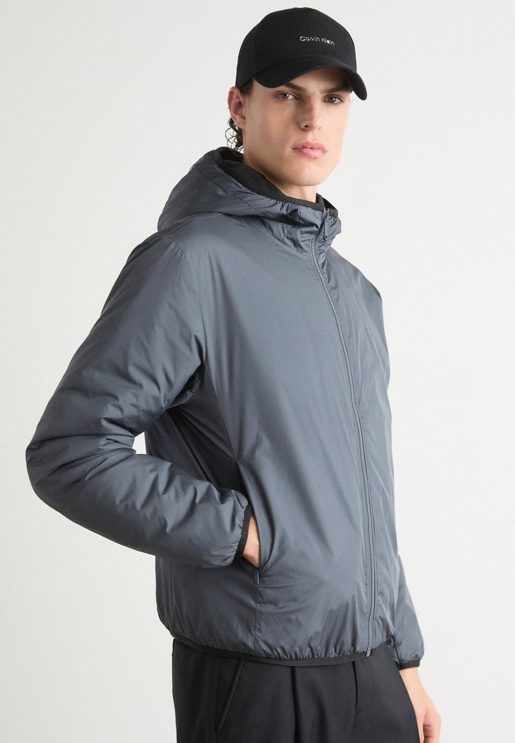 

Легкая куртка HI NECK JACKET Calvin Klein Jeans, темно-серый