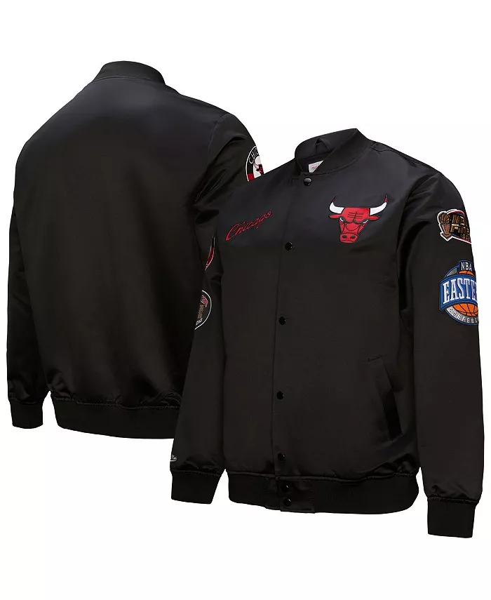 

Мужская черная атласная куртка на молнии Chicago Bulls Hardwood Classics Blackout Collection Mitchell & Ness
