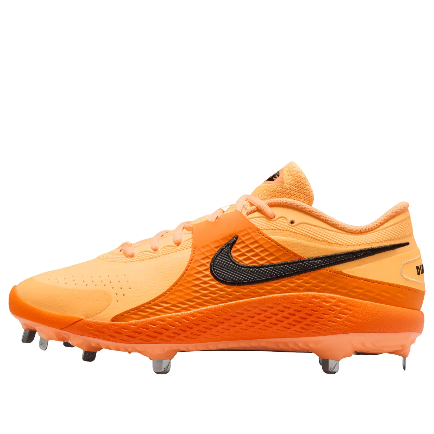 Бутсы Nike Diamond Gamer MTL 'Melon Tint Bright Mandarin' IU4451-800, оранжевый