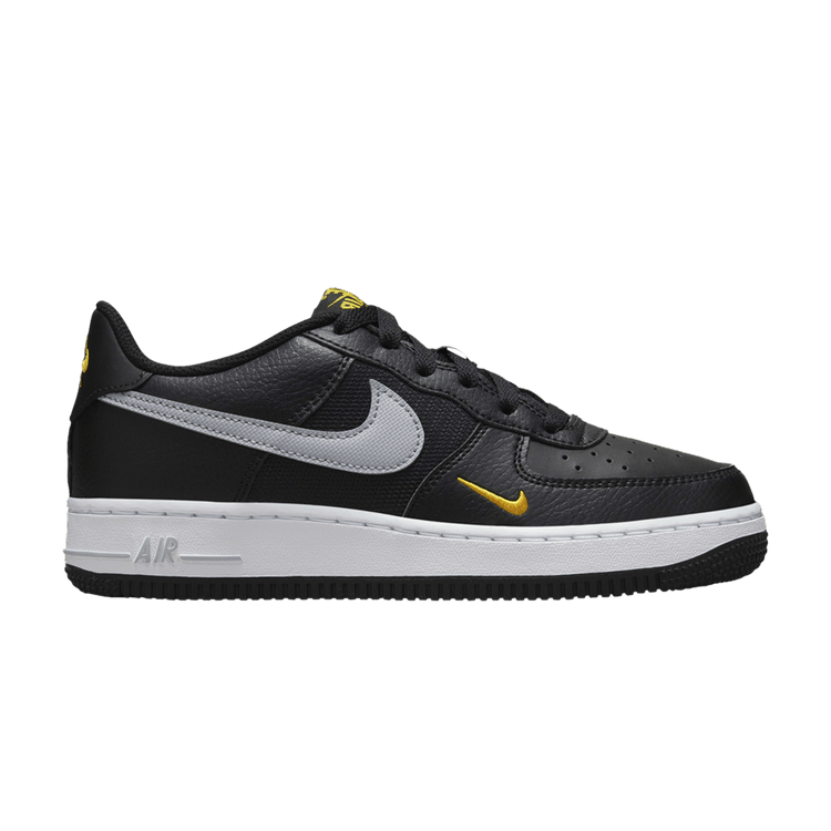 

Кроссовки Nike Air Force 1 Low GS 'Black Wolf Grey Gold Mini Swoosh', черный