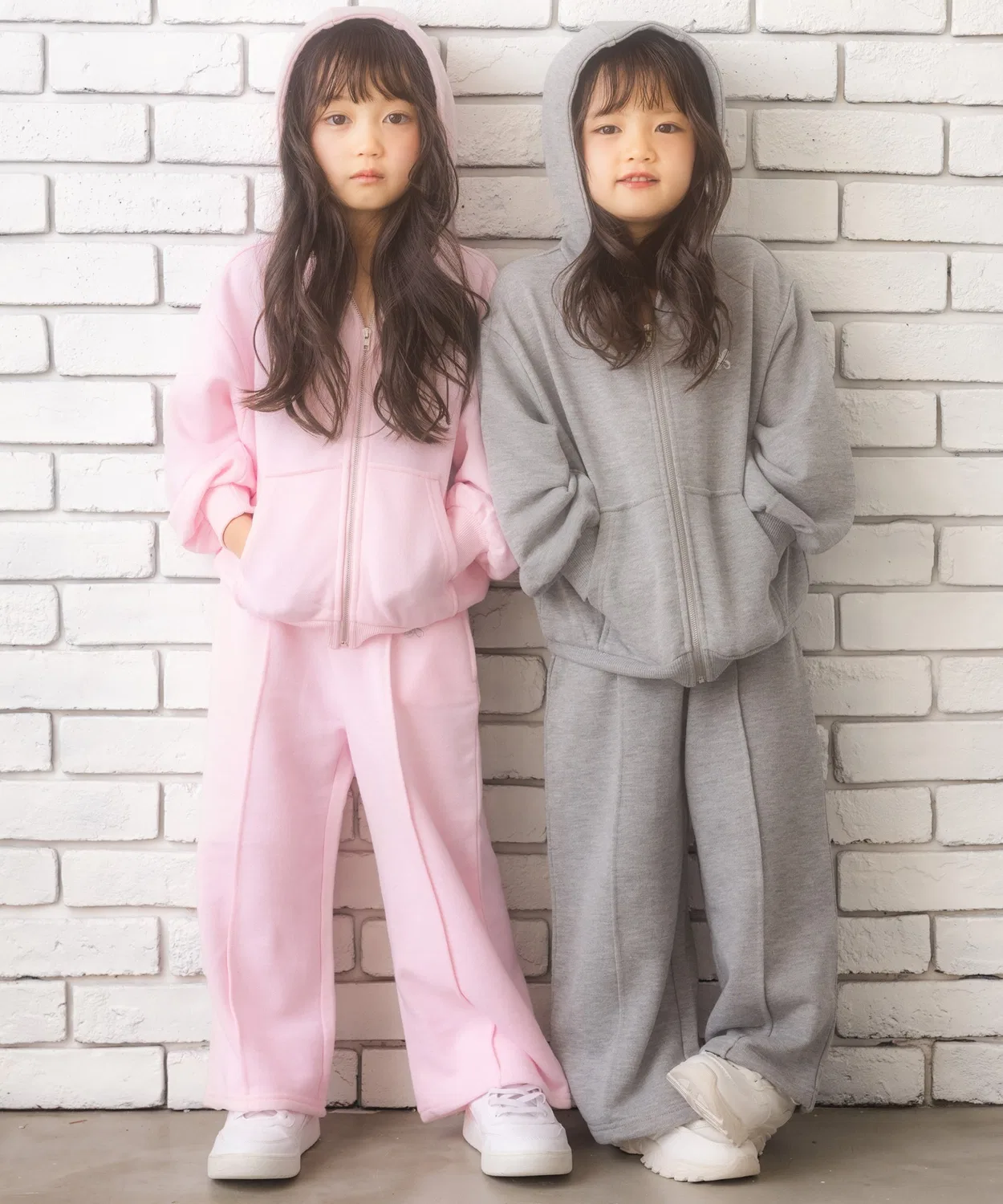 Детская кофта-худи на молнии флисовая бренд Lounge Wear серая — фото 3
