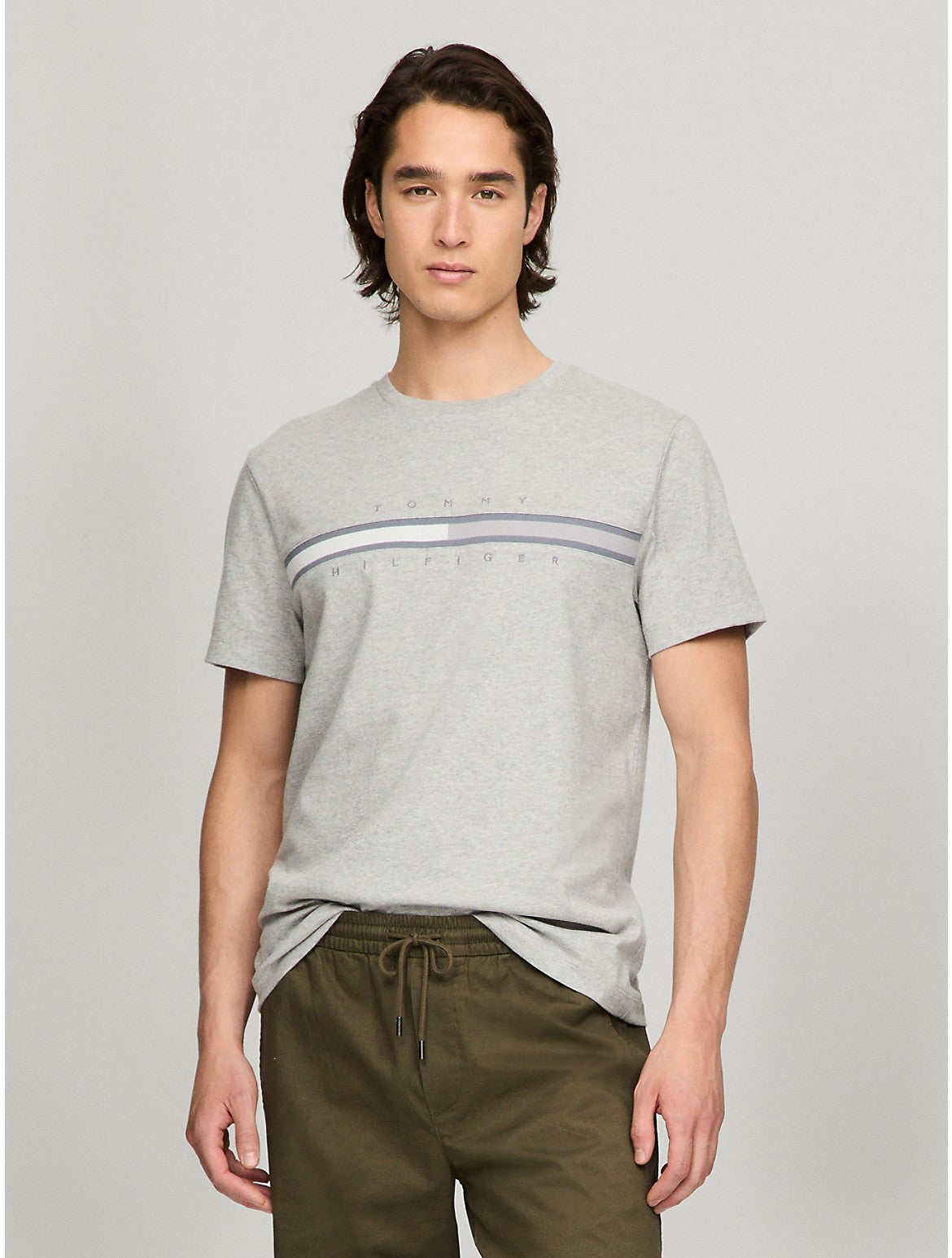 

Мужская футболка Tommy Hilfiger с логотипом в тональный флаг, цвет grey heather