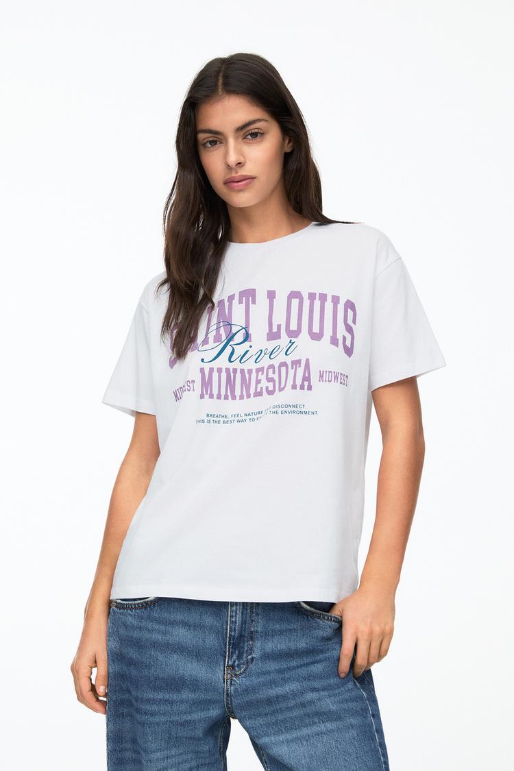 

Футболка Сент-Луис Pull And Bear, белый
