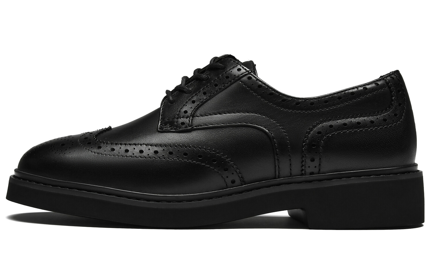 

Женская повседневная обувь женская черная Clarks