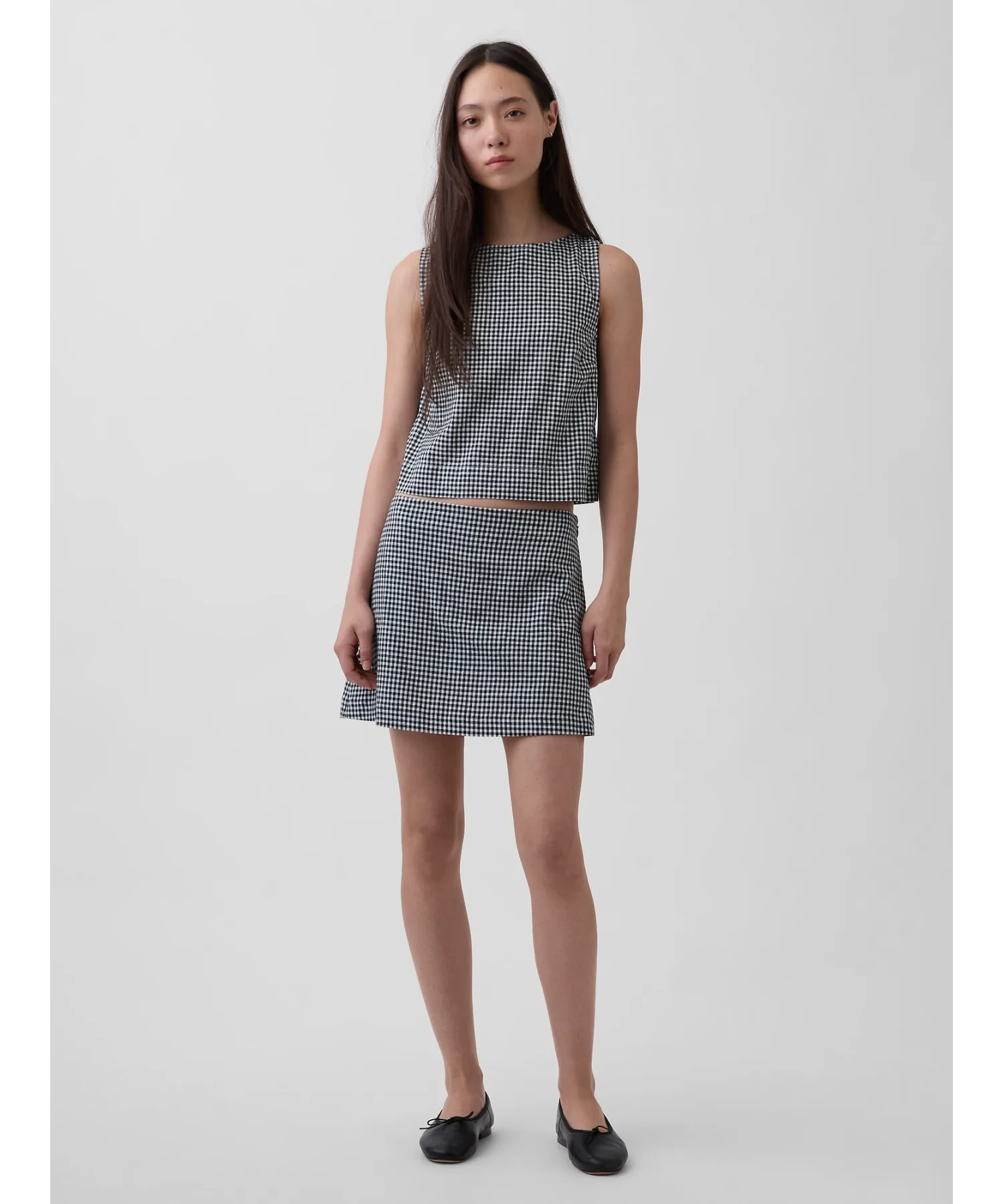 Женская юбка мини из льна с хлопком GAP LINEN BLEND черная — фото 2