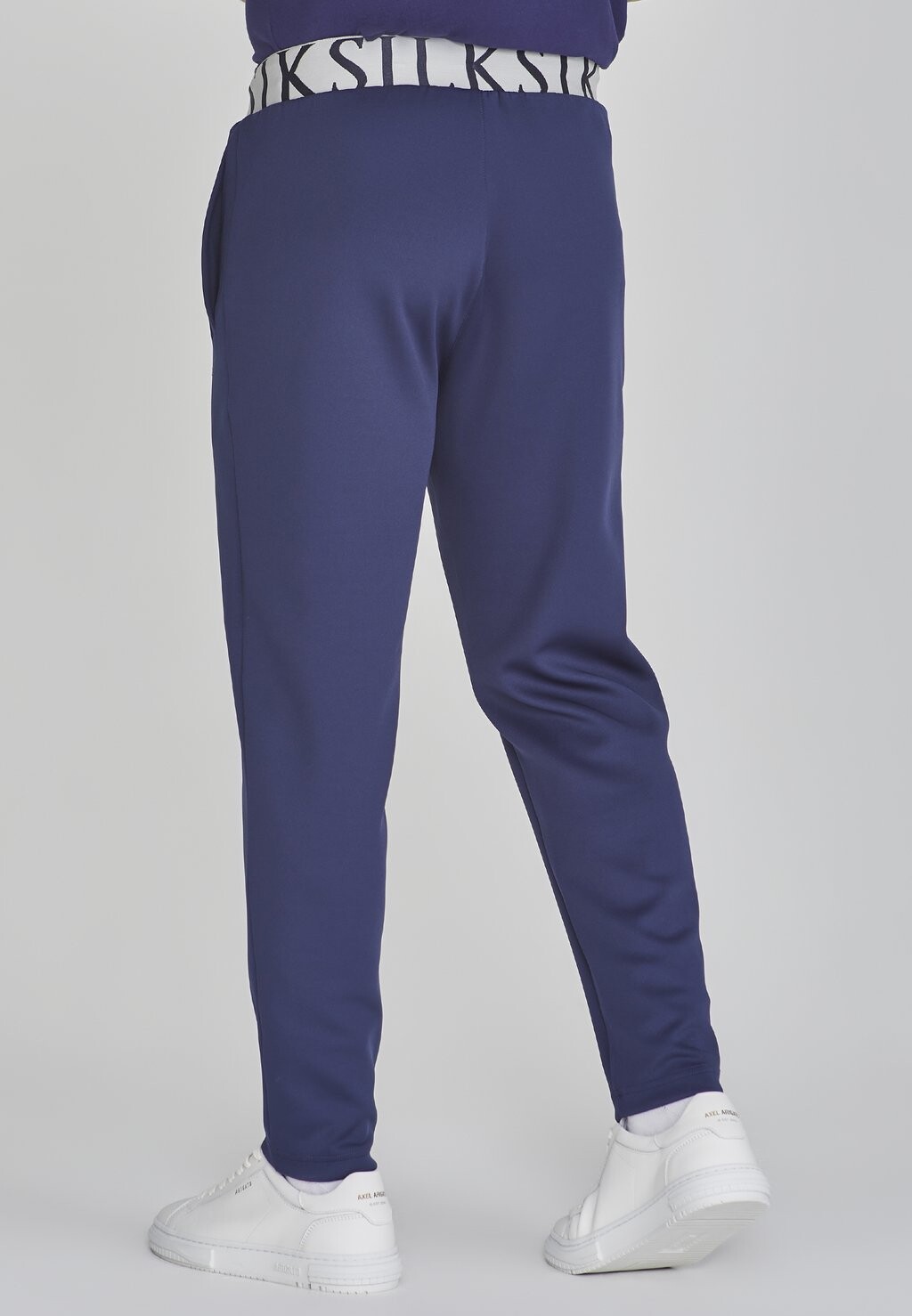 

Брюки тренировочного костюма Tapered Fit Joggers SIKSILK, темно-синие