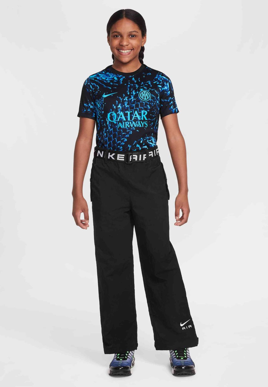 

Футболка Nike Performance Print T-shirt, Blue/Black/Chlorine Blue Full Sponsor/Blue, Черный, Футболка Nike Performance Print T-shirt, Blue/Black/Chlorine Blue Full Sponsor/Blue