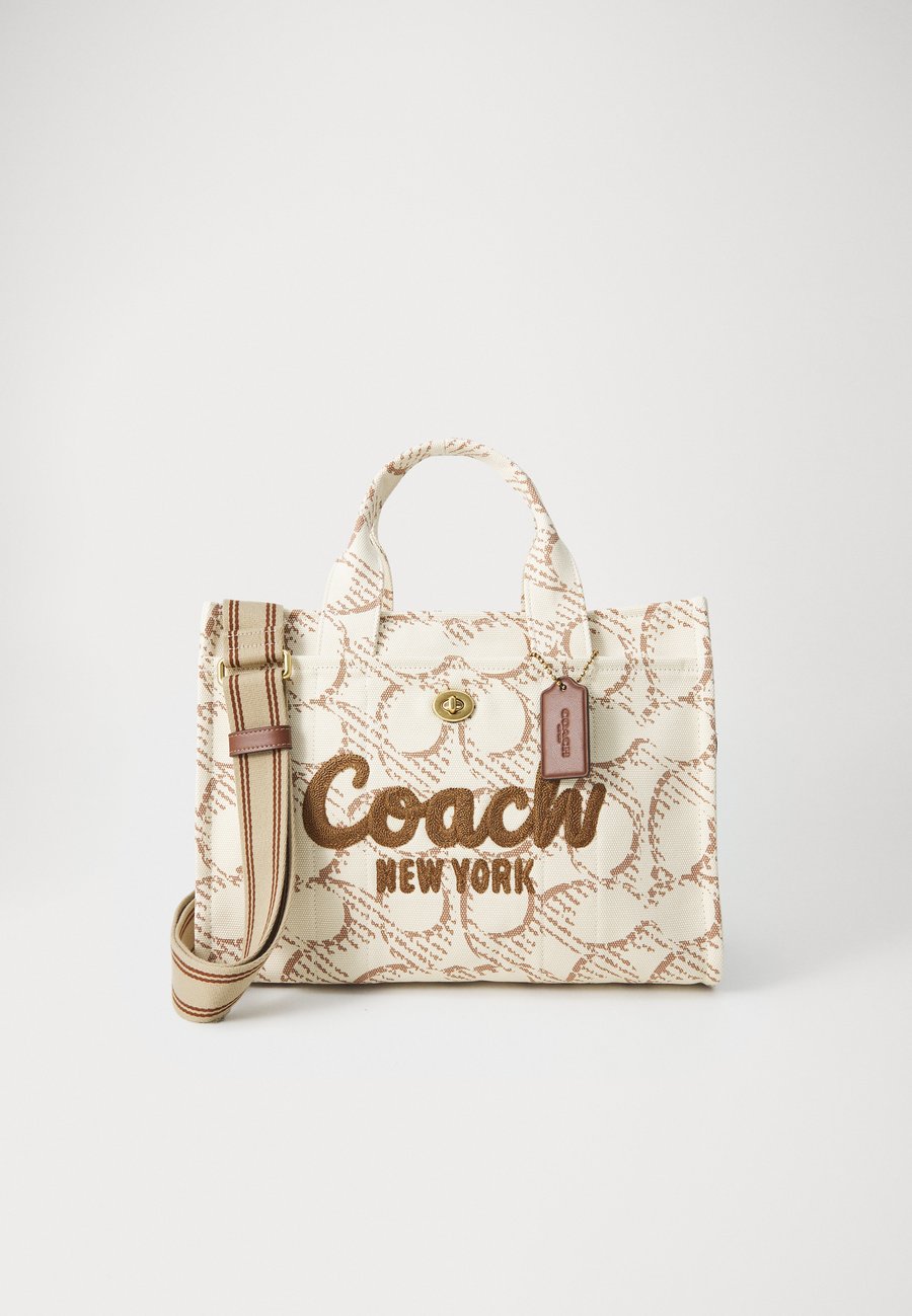 

Сумка COACH CARGO TOTE BAG WITH SIGNATURE CANVAS, Natural Multi-Coloured/Brown