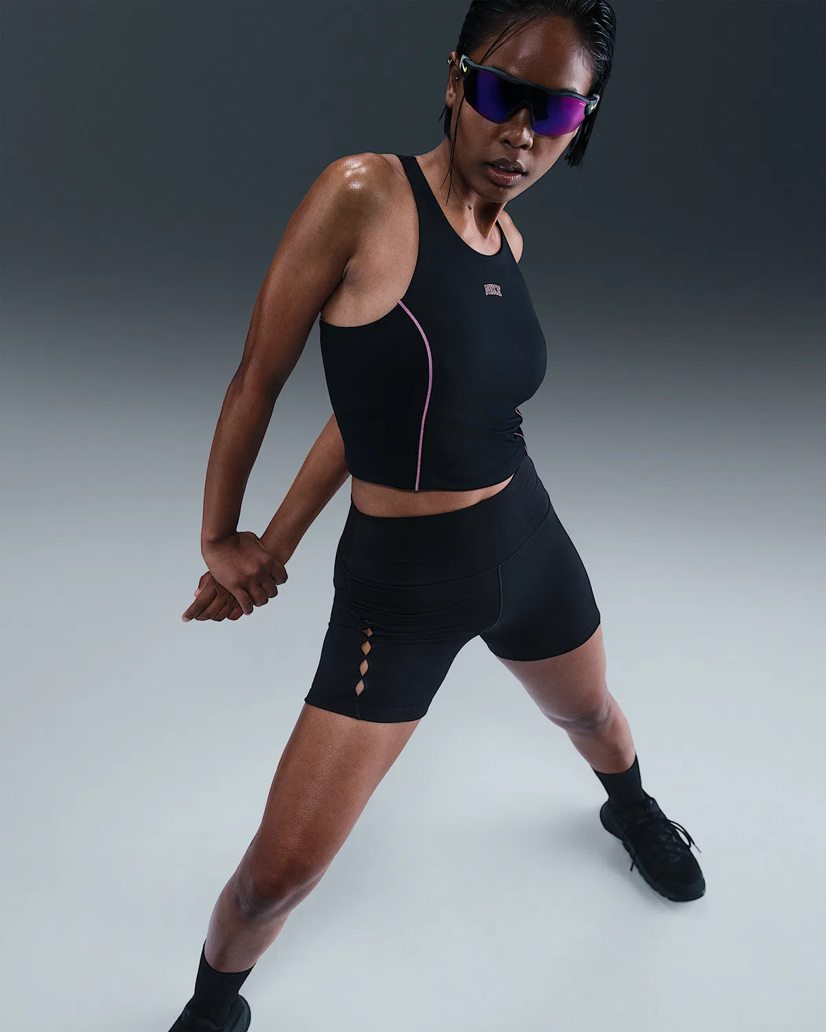 Женский топ-майка Nike One Dri-FIT, Black — фото 3
