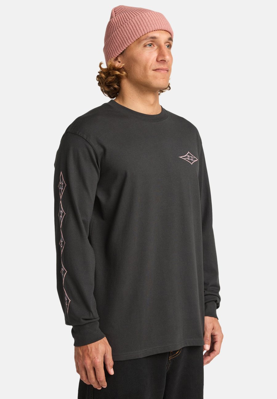 

Топ Billabong CRAYON WAVE, Washed Black/Black