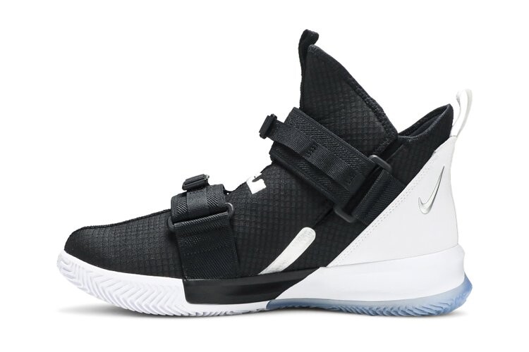 Кроссовки Nike LeBron Soldier 13 'Chrome', черный — фото 3