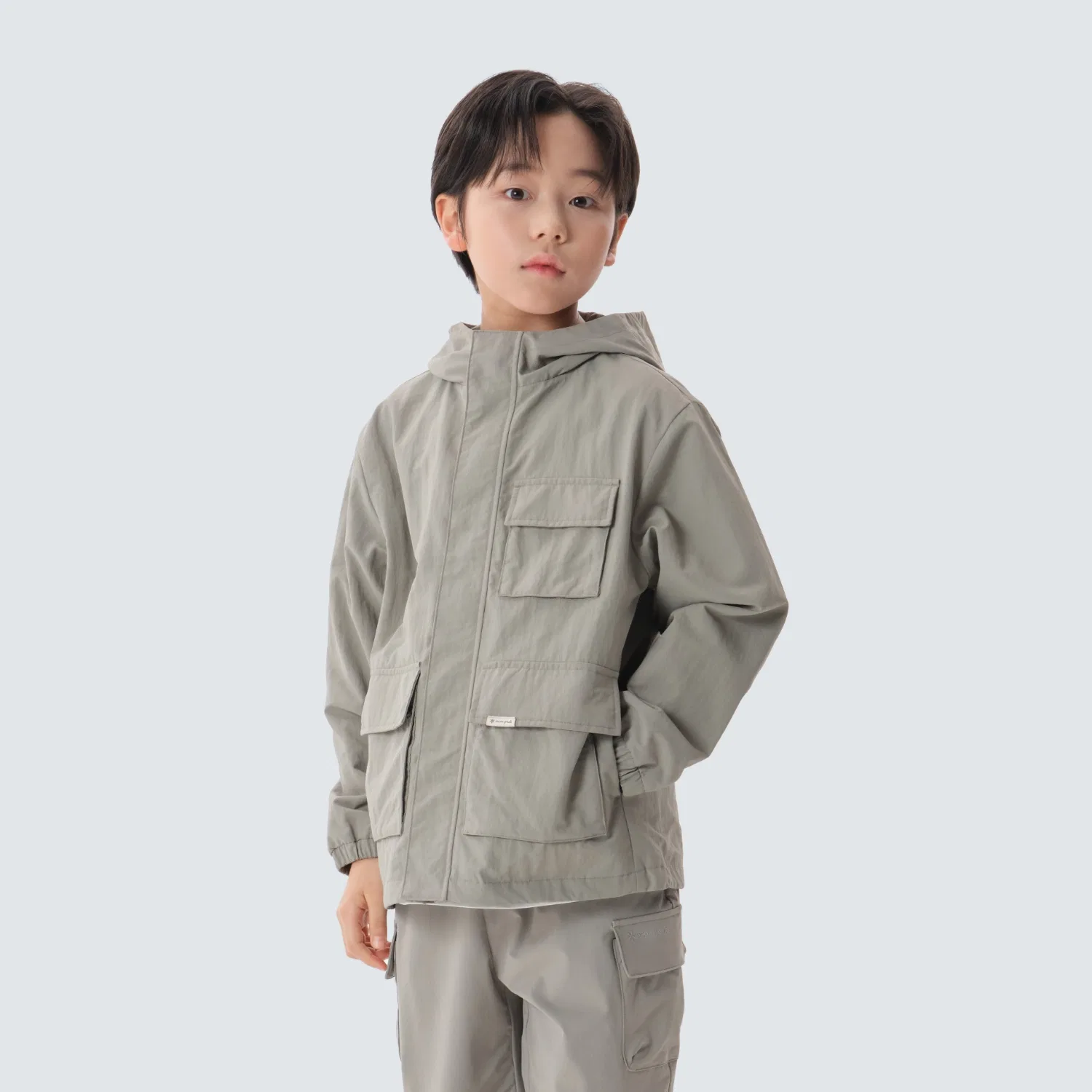 Детская ветровка Snowpeak Apparel Kids цвета туманно-серого
