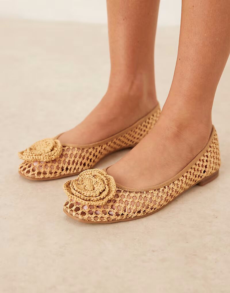 ASOS DESIGN Балетки из плетеной лилии с цветком, связанным крючком