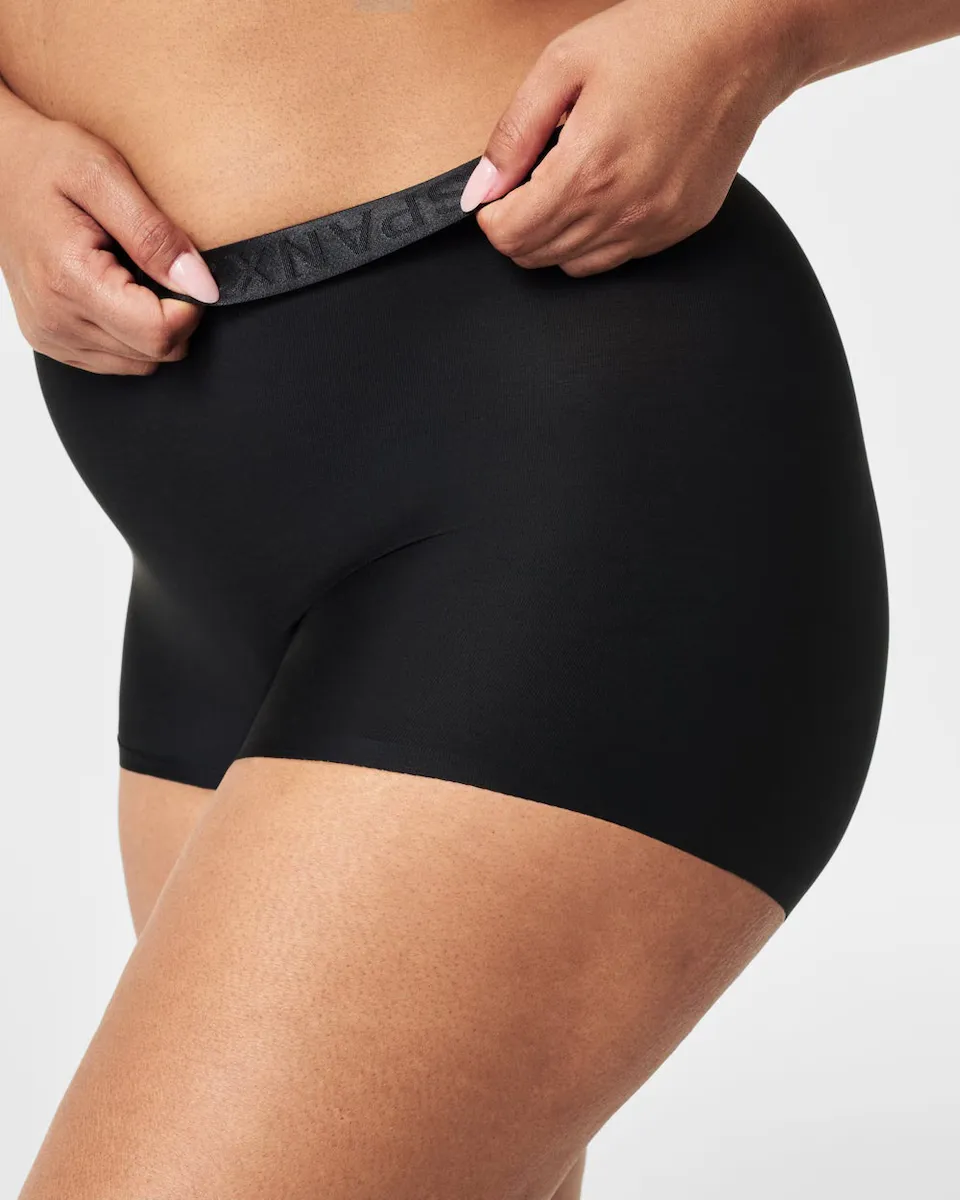 

Корректирующие трусики-кюлоты Spanx, черный