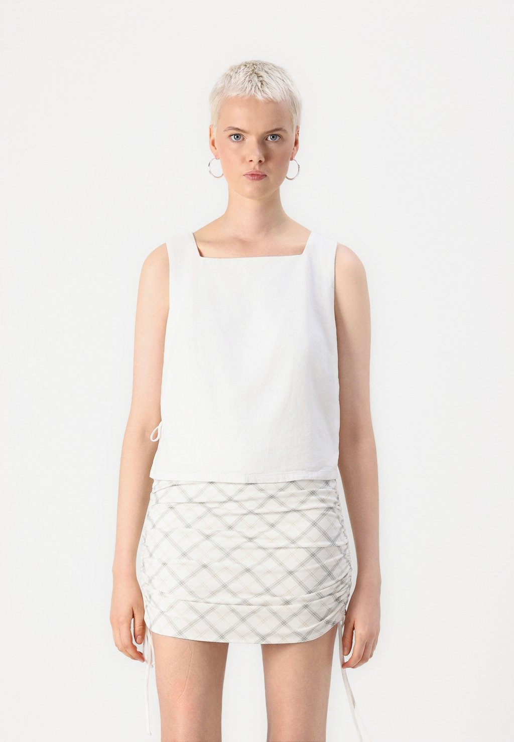 

Топ BARE APRON SHELL - Blouse Abercrombie & Fitch, белый