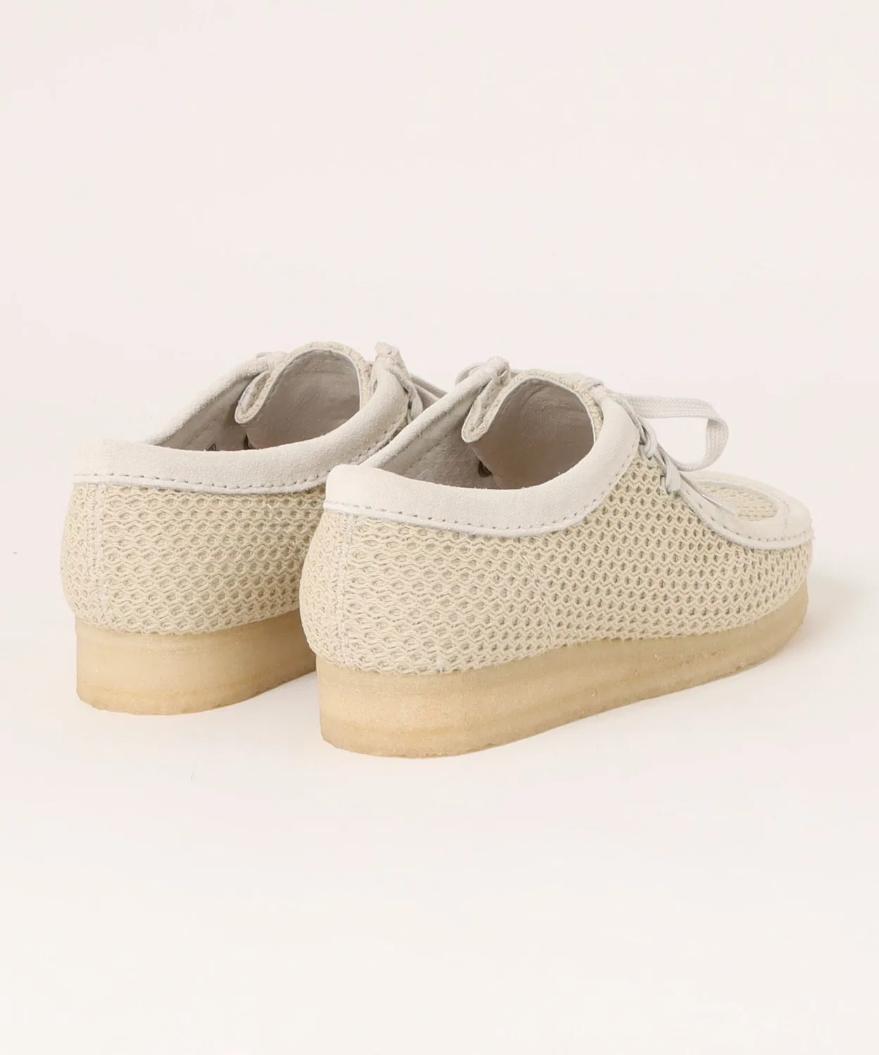 Кроссовки Wallabee бренда CLARKS из хлопковой сетки белые — фото 2