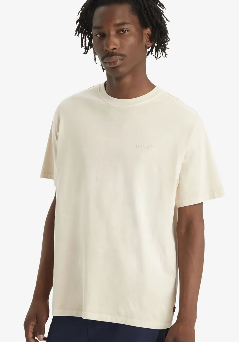 Рубашка Levi's с круглым вырезом "LE RED TAB VINTAGE TEE" в классическом дизайне Levi's, цвет Fog Garment Dye Fog — фото 2