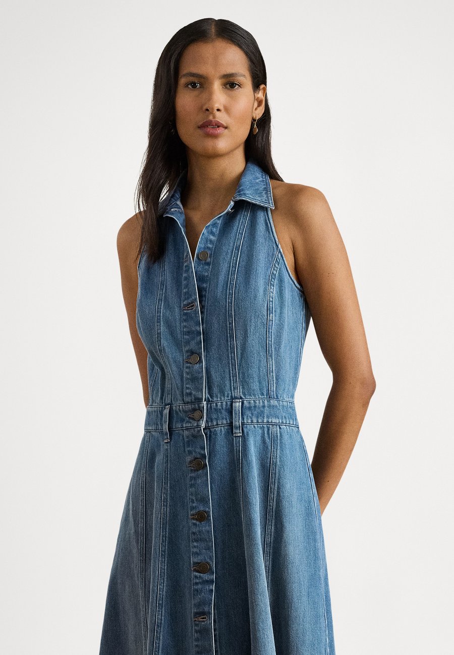 

Платье Lauren Ralph Lauren PANELED DENIM SLEEVELESS SHIRTDRESS, Galvin Wash/Blue Denim