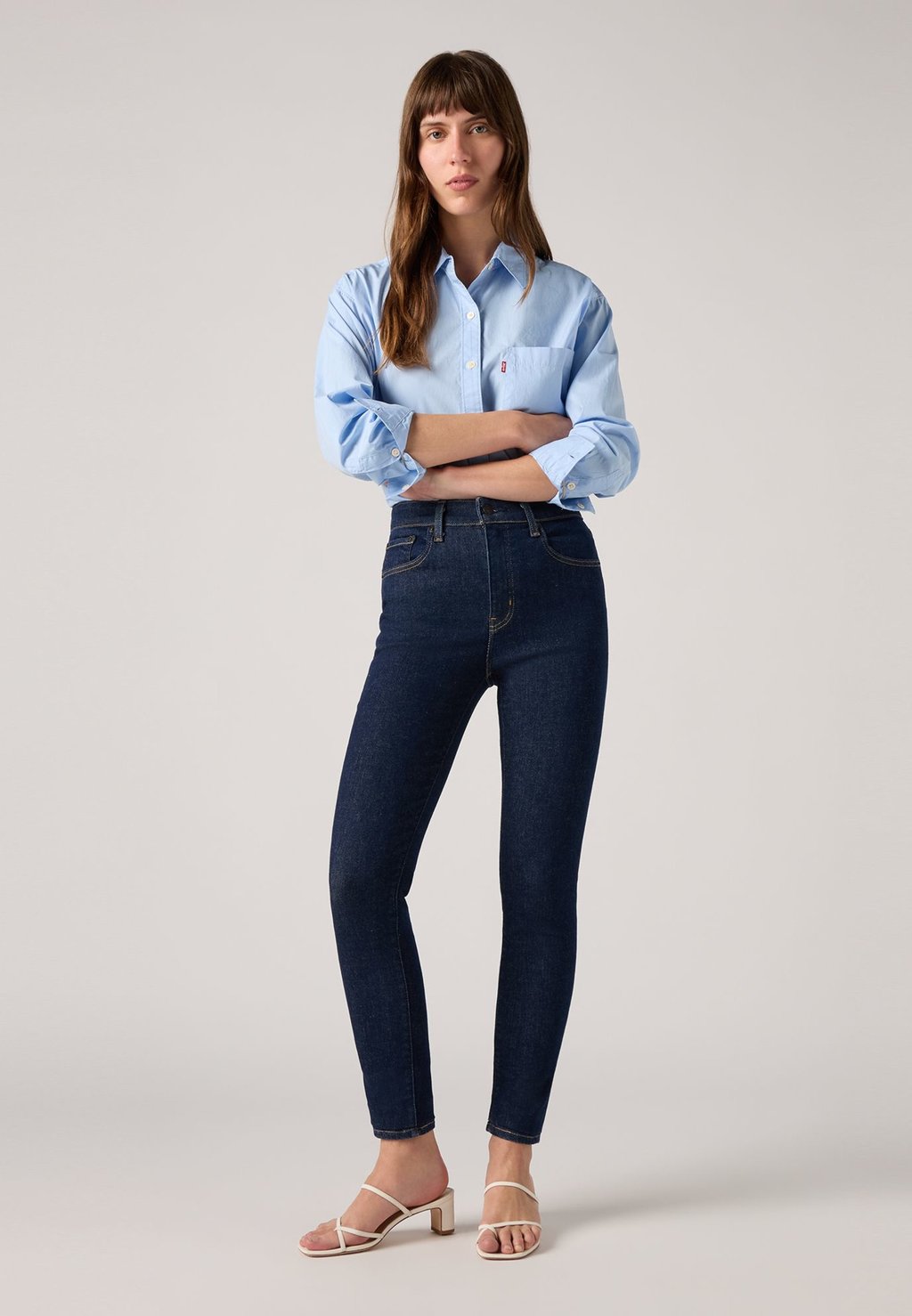 Джинсы скинни 721 HIGH RISE SKINNY Levi's, цвет Tenacious Rinse — фото 2