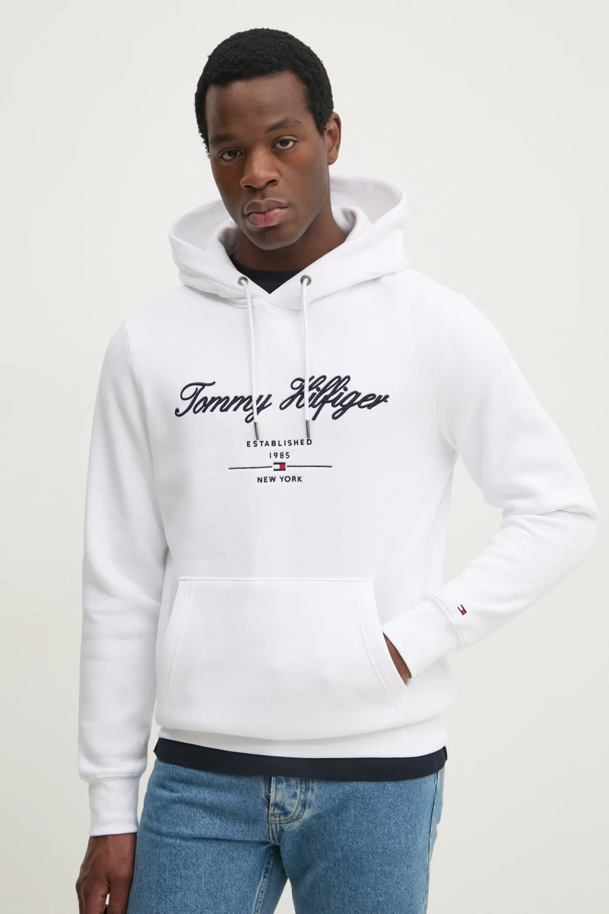 

Толстовка Tommy Hilfiger, белый
