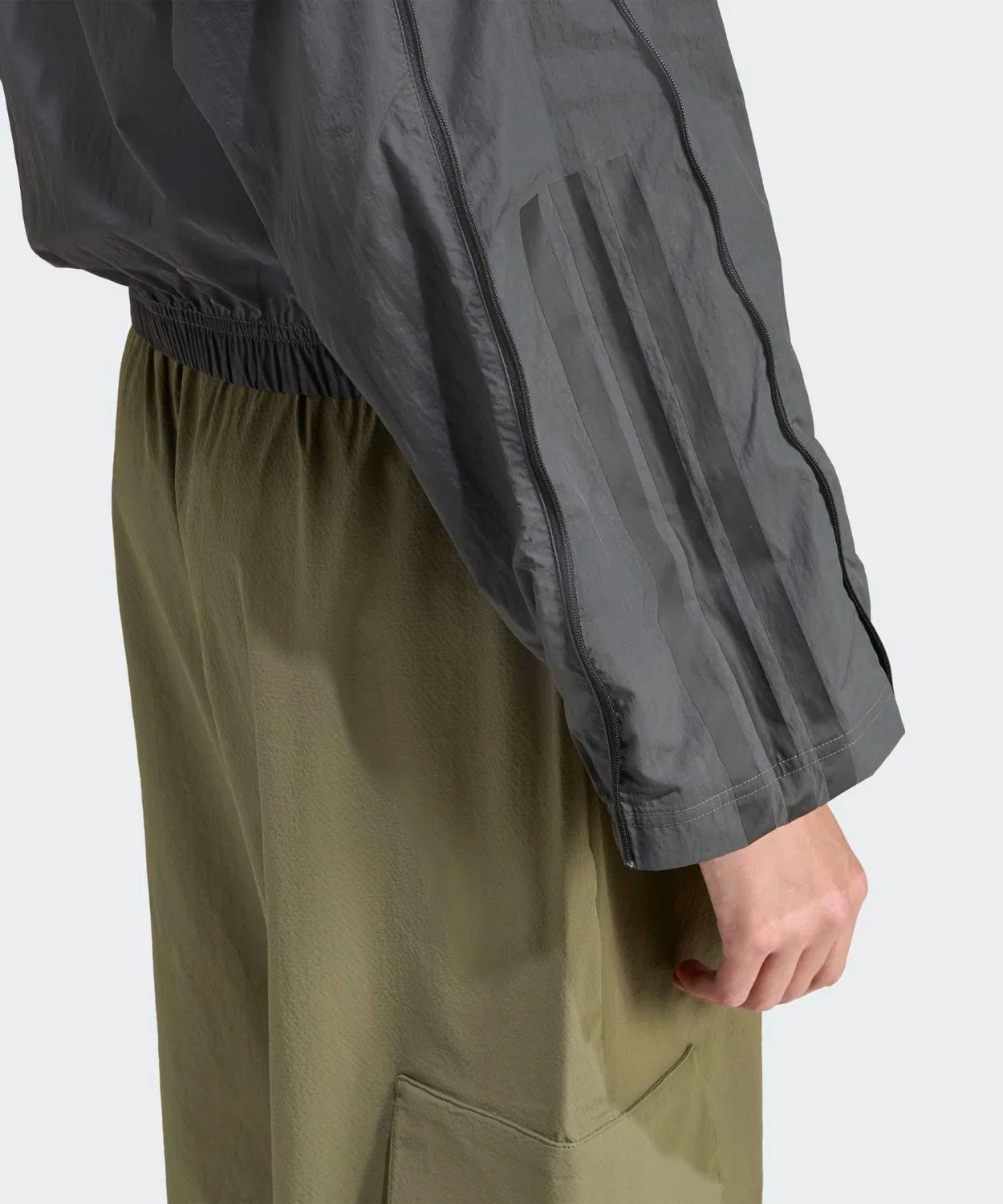Трек-топ с молнией City Tech Woven Zip Track Top, бренд Adidas, цвет серый — фото 4