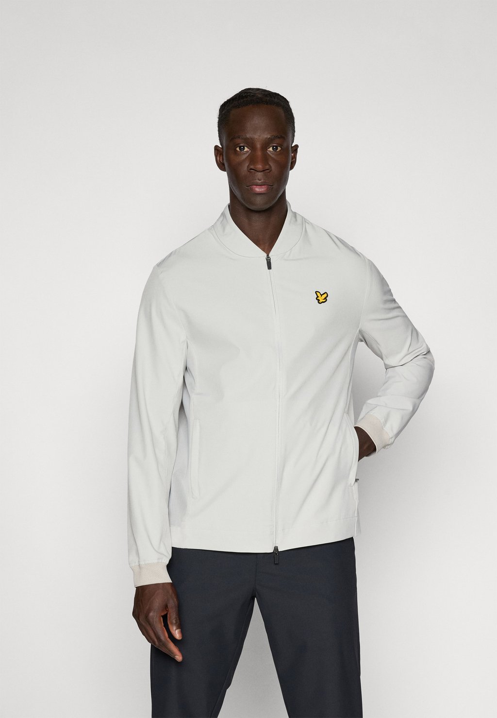 

Ветровка AIRLIGHT GOLF JACKET Lyle & Scott, серый