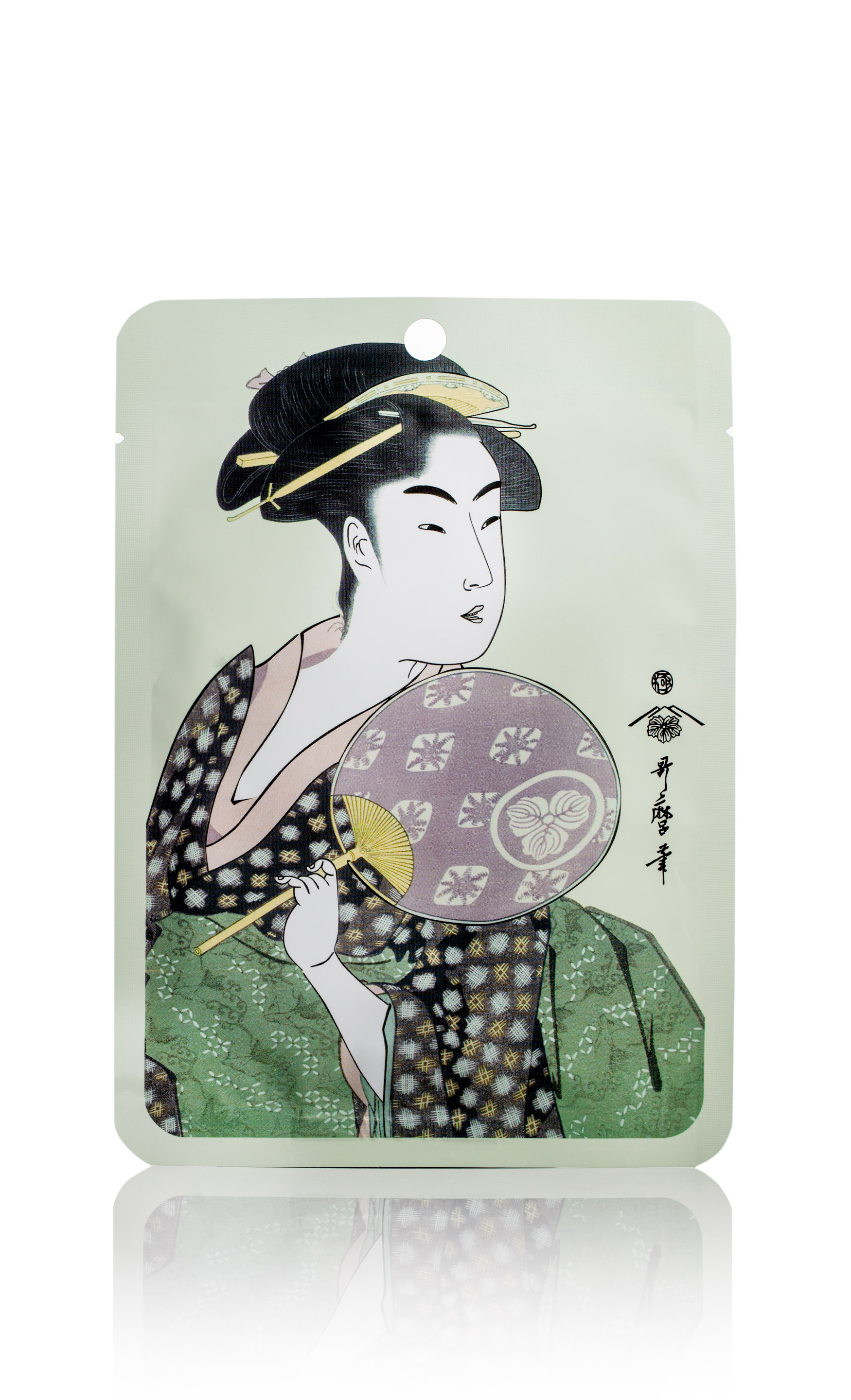 

Маска для лица с маточным молочком и экстрактом цветков сакуры essence mask with royal jelly and sakura Mitomo, количество 1 шт.