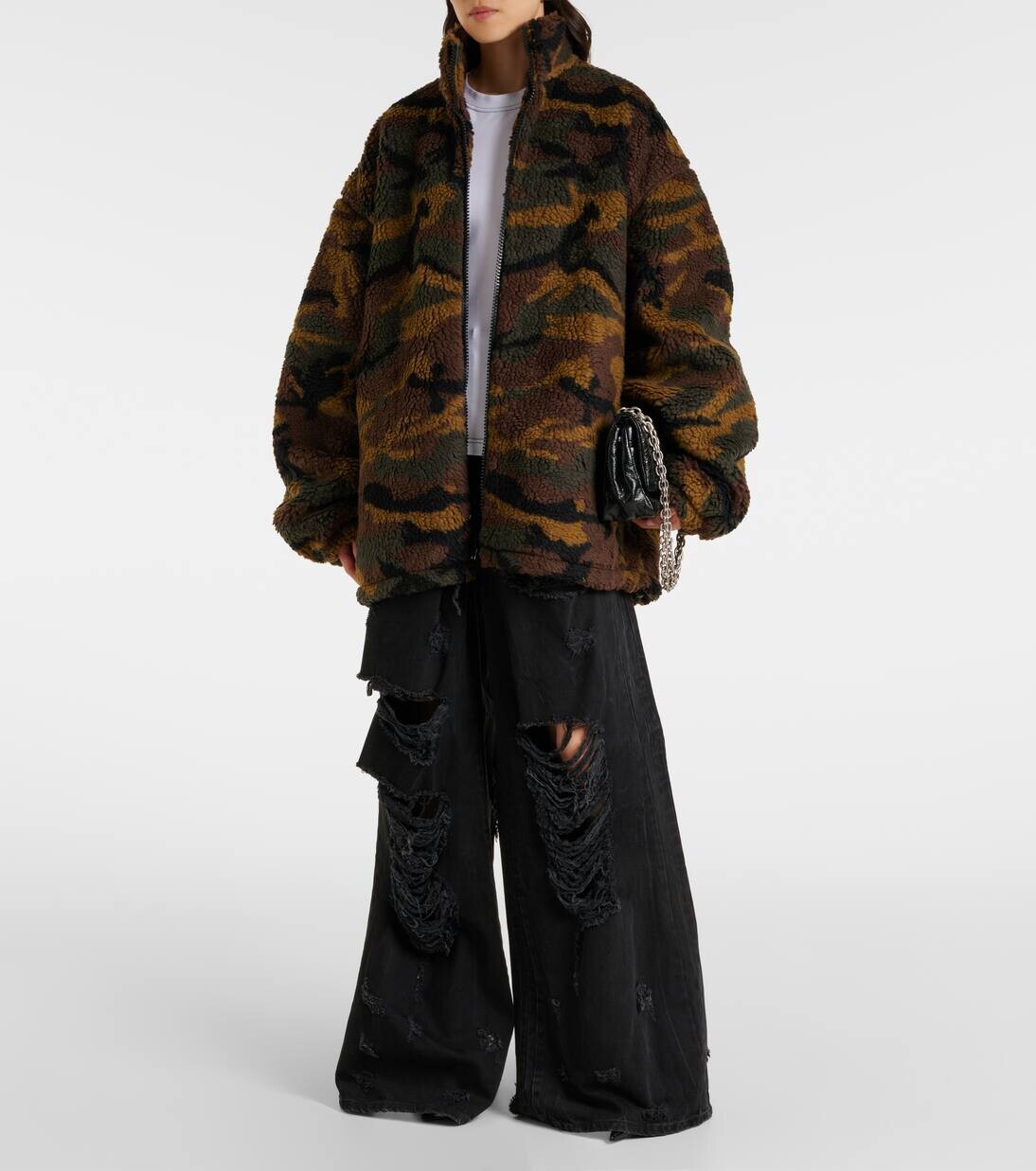 Флисовая куртка камуфляжного цвета Vetements, цвет green camo — фото 2
