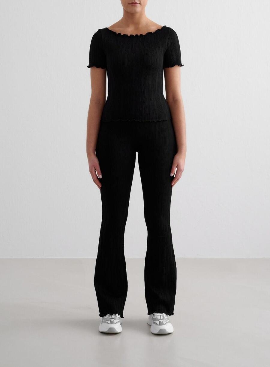 

AIM'N Женские влагоотводящие леггинсы с клешем, черные