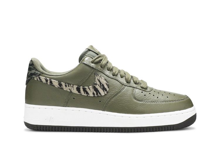 Кроссовки Nike Air Force 1 Low 'Tiger Camo Olive', зеленый — фото 2